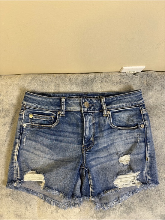 American Eagle Outfitters Pants - American Eagle Next Level Stretch Midi Denim Shorts - Size 6